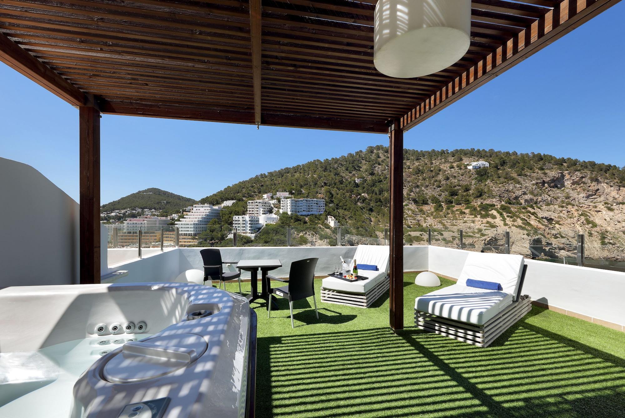 Palladium Hotel Cala Llonga - Adults Only Cala Llonga (Ibiza) Exterior foto