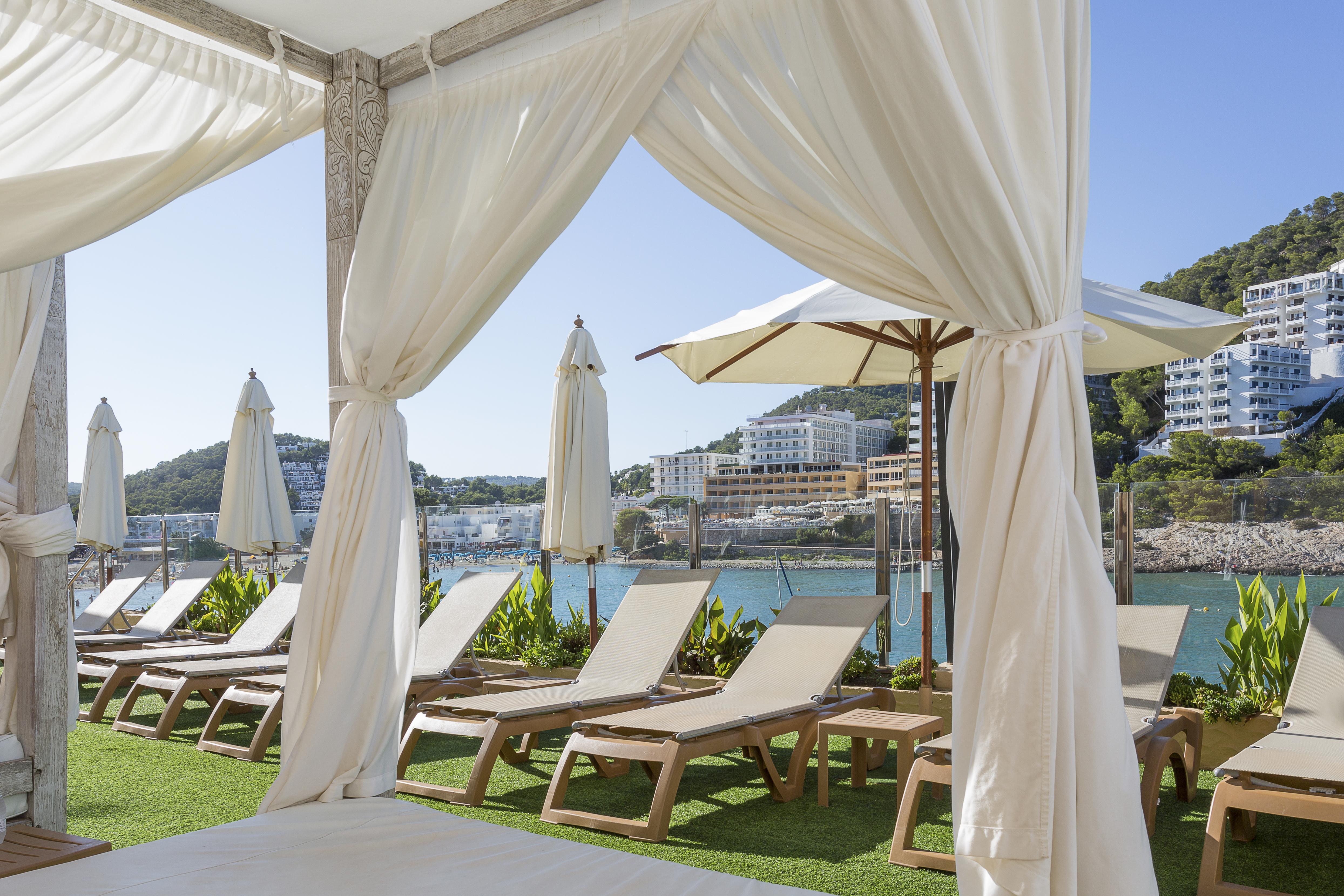 Palladium Hotel Cala Llonga - Adults Only Cala Llonga (Ibiza) Exterior foto